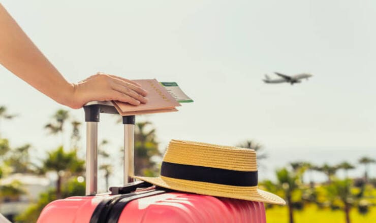 Liburan telah tiba, saatnya melepas penat dengan traveling. Ingin solo traveling tapi takut? Buang ketakutan mu, baca artikel ini untuk melakukan solo traveling tanpa khawatir